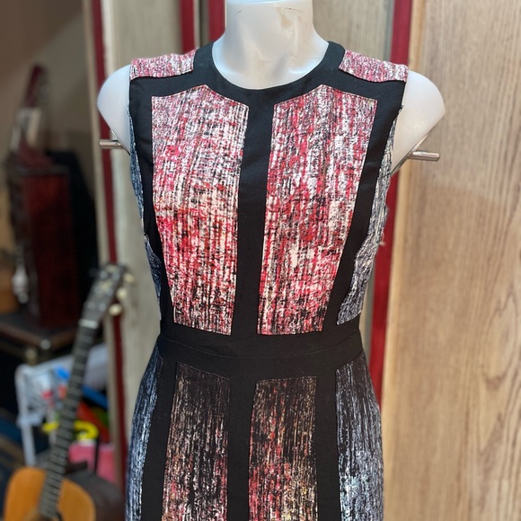 BCBG women’s dress size 4 - Picture 4 of 11